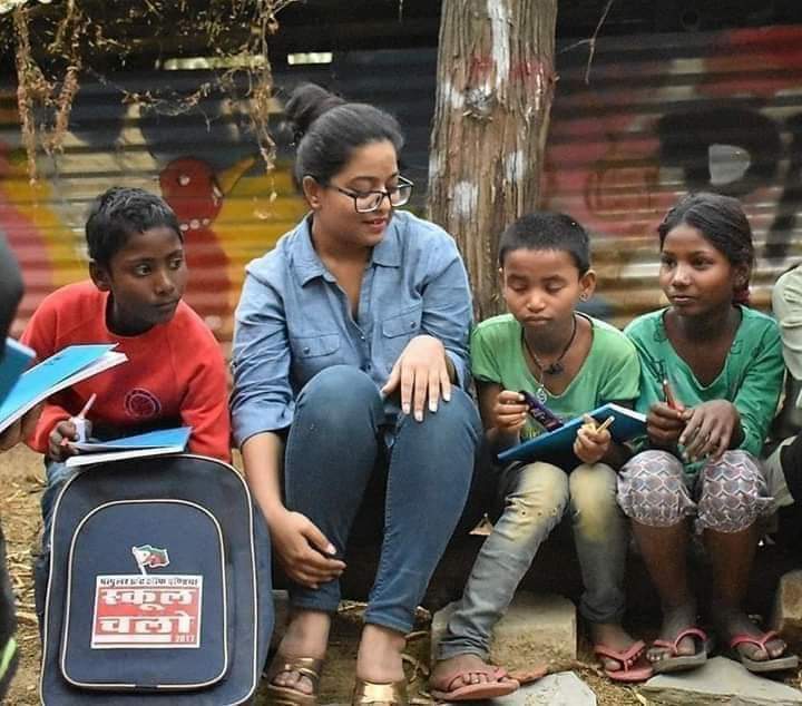 «««अलहम्दुलिल्लाह»»»

शुक्र है अल्लाह का जो 
आप सब की दुआओ को क़ुबूल फ़रमाया है 

'सफुरा जरगर ' को बेल मिल गई है !!❣😊😊 ❣

#अलहम्दुलिल्लाह 

#ReleaseKafeelKhan

@Hifzan_sid👈❣