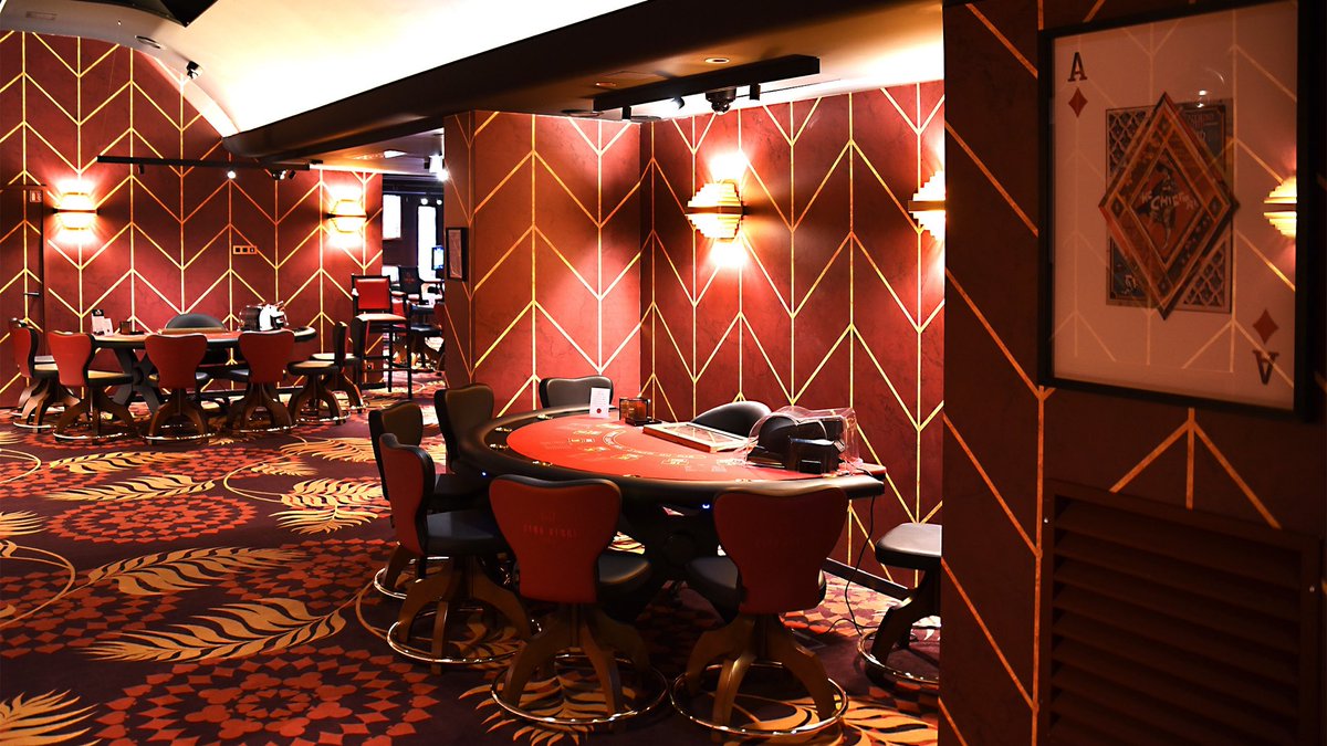 Nous serons heureux de vous accueillir, à nouveau, à partir du mercredi 24 juin à 21h, dans le respect des normes sanitaires. Venez retrouver l’équipe du Club Berri et jouer à vos jeux favoris, en toute sécurité. Nous sommes impatients de vous retrouver 🙂