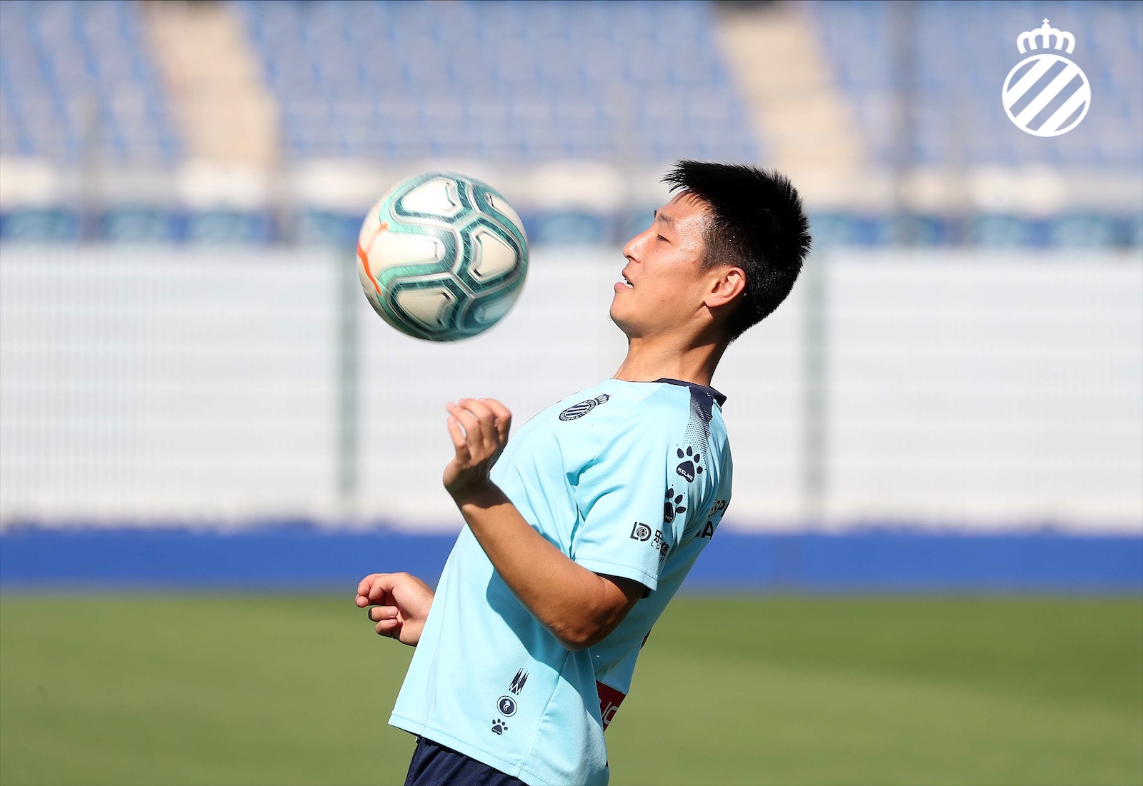 Wu Lei, en una sesión del Espanyol (Foto: RCDE).