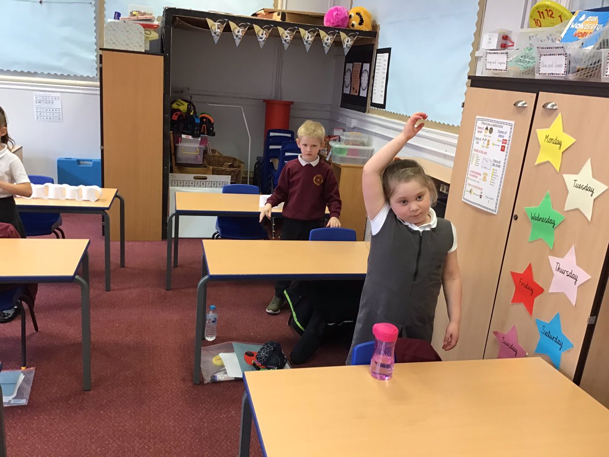 ABCPschool's tweet photo. #Class1K have been learning a new rhyme amd creating actions #IfIhadwings https://t.co/Gc7dRLhOpp