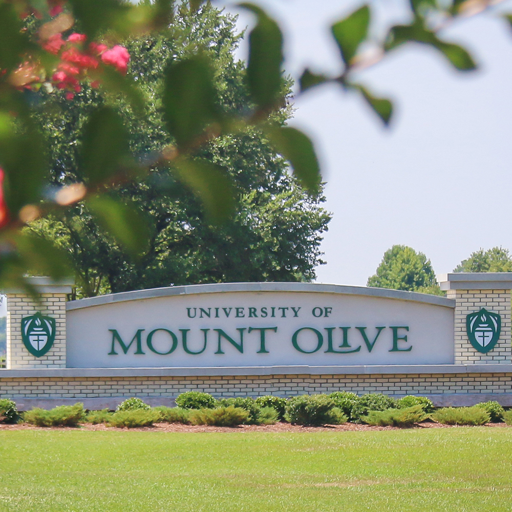 OfficialUMO's tweet photo. Trojan Green Tuesday is a time to celebrate the University that we all love. Take a moment to share your green and post what the University of Mount Olive means to you. Tag #trojangreen. https://t.co/pywAxNwnDK