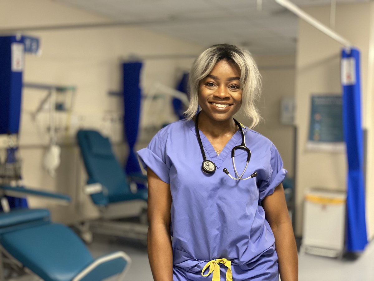 MultitudeMedia's tweet photo. The Choir: Singing for Britain begins TONIGHT on @BBCTwo. @GarethMalone brings Junior Doctor Sara and Nursing Apprentice Hannah together through the power of music #TheChoir #GarethMalone 🎶🎹 https://t.co/F9XvUktRsy