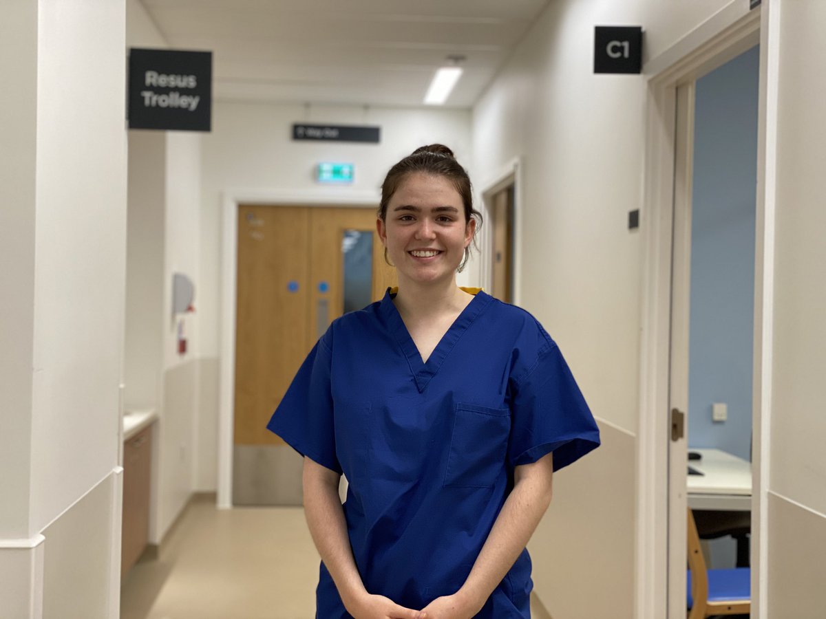 MultitudeMedia's tweet photo. The Choir: Singing for Britain begins TONIGHT on @BBCTwo. @GarethMalone brings Junior Doctor Sara and Nursing Apprentice Hannah together through the power of music #TheChoir #GarethMalone 🎶🎹 https://t.co/F9XvUktRsy