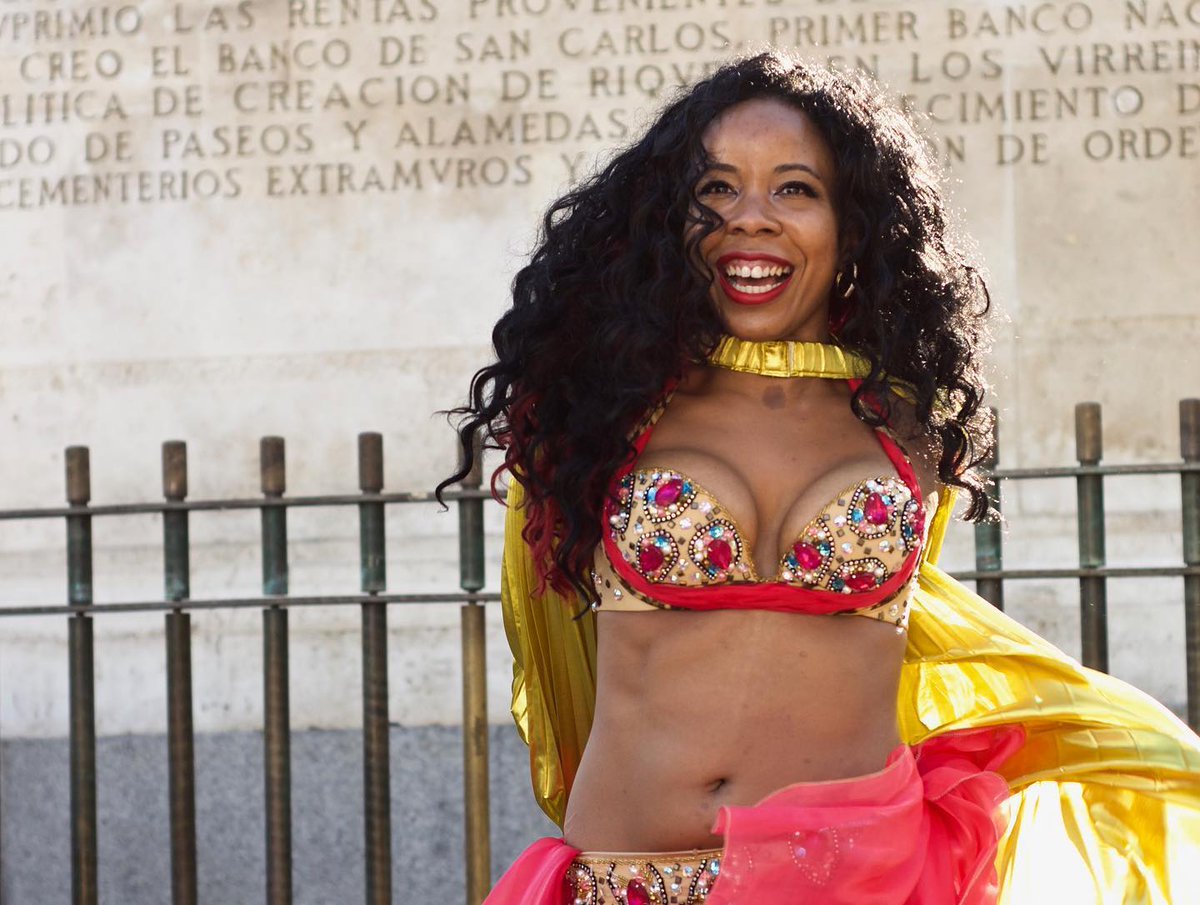Juneteenth2020's tweet photo. BLACK JOY in Madrid, Spain ✊🏾🖤 Photos by: @sofaswain

📸 https://t.co/jK3JWnanFN via https://t.co/keW5yXjDOh https://t.co/oeOSsv9E14
