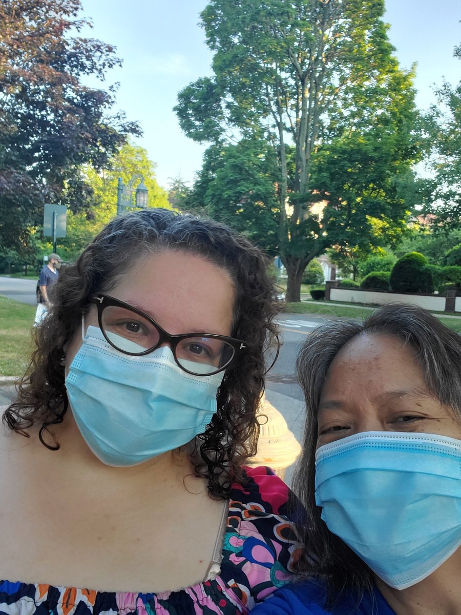 mariteskaufer's tweet photo. It's Election Day! Polls are open from 6:00 AM to 9:00 PM today. Visit https://t.co/A4ISV3ygcy to find your poll site and Sample Ballot.
Questions? @vgsalsa and I are 100 feet from the PS 101 polling site in Forest Hills Gardens 😊
#HealthyDemocracy #QNSVotes #NewReformers https://t.co/PU6HomgpQy