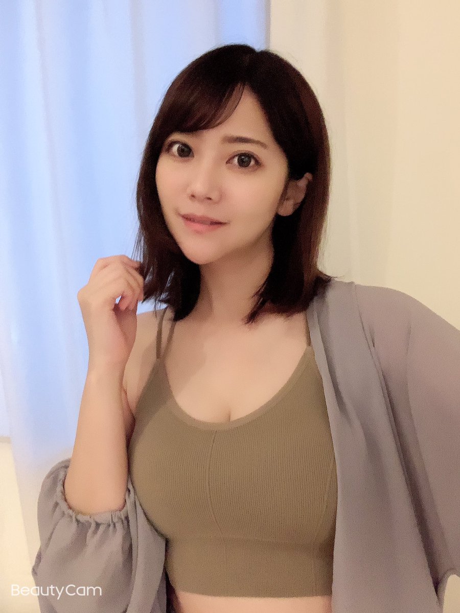 玉城マイ(たまげ) on X: 20時半頃から佐藤雅美ちゃんとフォートナイト配信します！よろしくお願いします🥺 こちらは私のチャンネル↓↓  t.coJXPhhnXttk t.co7iMjON9pEa  X