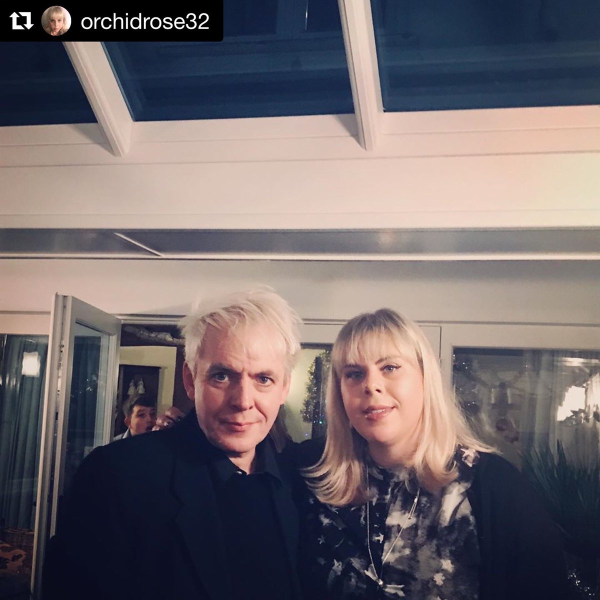 DDArgentina's tweet photo. #Repost @orchidrose32 with @get_repost
・・・
I was off social media yesterday #fathersday #fatherdaughter #fatherdaughtertime #xmas2019 #2019 #familytime @tedmond_ photobombing in the background https://t.co/CbK5zj2gid