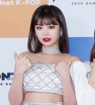 SOOJINSPIC's tweet photo. SHE LOOKS GORGEOUS https://t.co/gIRaOj3GUr
