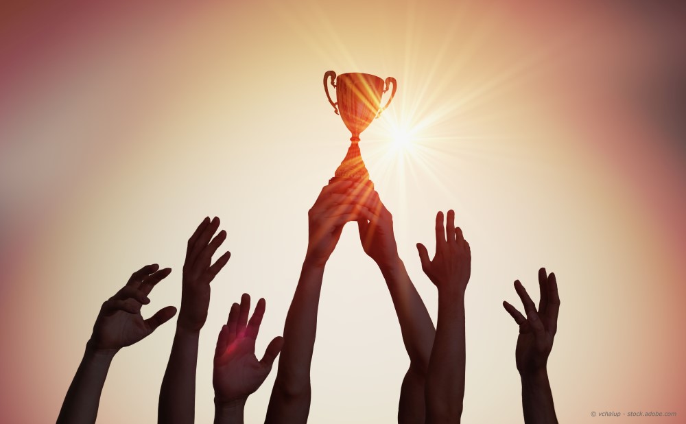 DECHEMA's tweet photo. 🏆Top 3 der europäischen Biotech-Projekte gekürt
Herzlichen Glückwunsch an #flexJET, @iMETland & #INMARE - sie wurden im Rahmen der Technologie-Transfer-Initiative @ketbio von Stakeholdern aus ganz Europa zu den innovativsten Biotech-Projekten gewählt: https://t.co/qUb1GXqD9h https://t.co/kPZe6Wg8jP