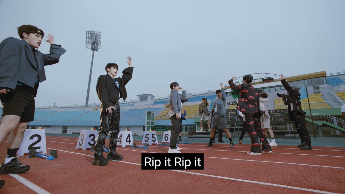 seeyousoonie's tweet photo. the lyrics make sense now.... https://t.co/Ny3Pl9sDBq