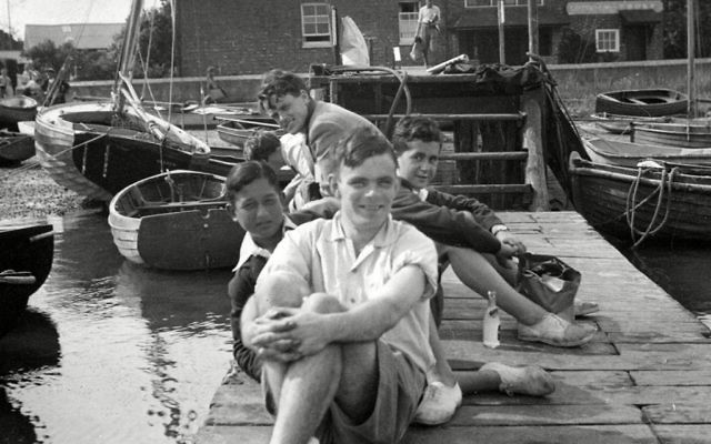 Alan Turing also sponsored two Jewish refugee children from Austria and brought to the UK after Kristallnacht in November 1938. He helped educate them in the UK.