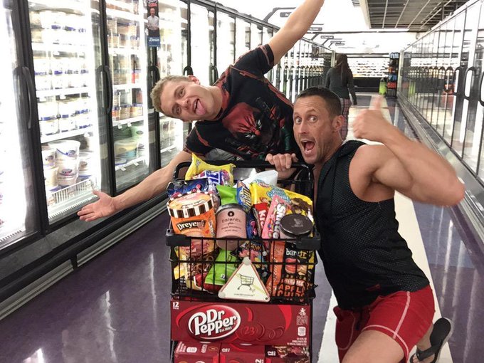 4 pic. Happy birthday to @MylesLandonXXX , you are the best daddy ever, also you are the best pornstar