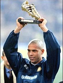 SirRonaldo_'s tweet photo. 💥👌🏼 @eLeMeNtSFC_ @VFOspain @VFOspain_ps @IONesports 

#VFO #IONClubesPro #MVP #R9 #FIFA20 #ProClubs #CLUBESPRO https://t.co/Zv4tCo32sB