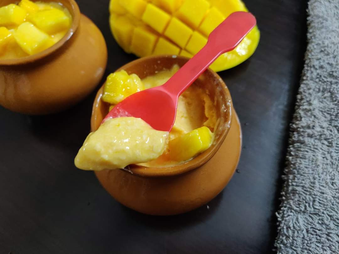 bestbites1126's tweet photo. Mango Kulfi Recipe | मैंगो कुल्फी रेसिपी | Mango Matka Kulfi Recipe | Best Bites

Recipe Video Link :- https://t.co/xWNXoKdI0K https://t.co/dtDWnO5U8i