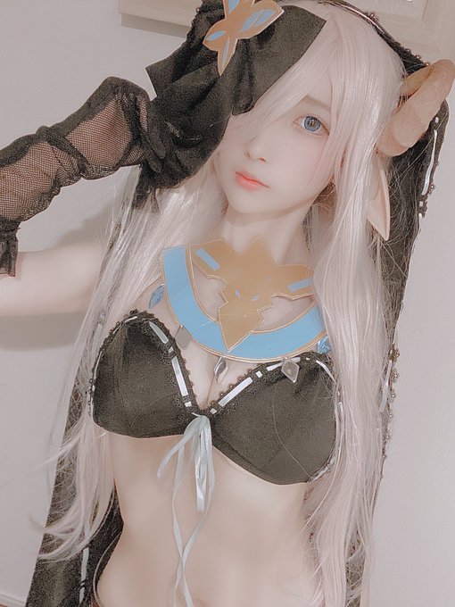 Twitterのコスプレ画像10