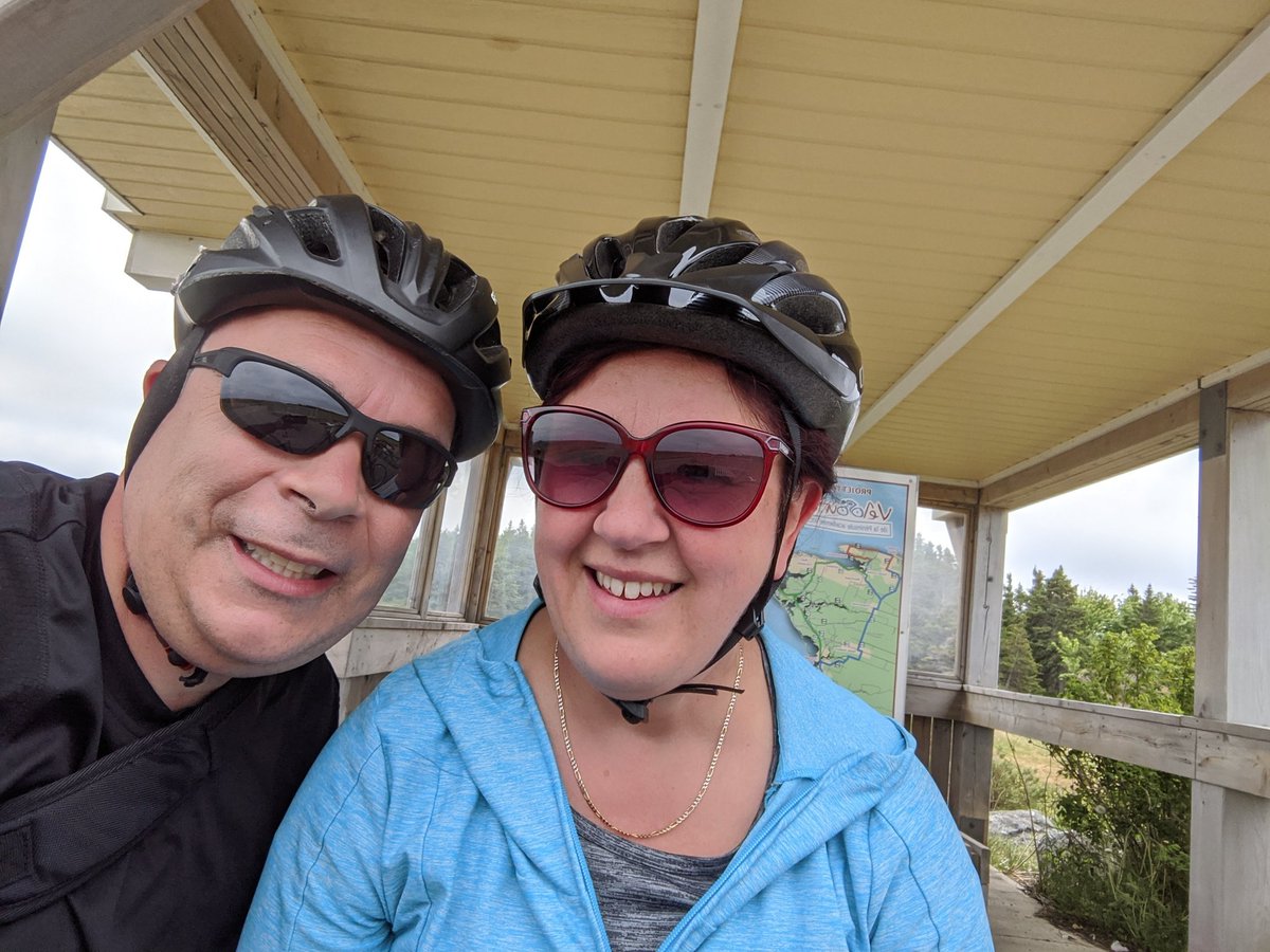 En vélo avec ma blonde. On a fait le trajet Savoie Landing à Lamèque. Très belle piste en agréable compagnie. Un must pour les amoureux du vélo!

Merci la vie ❤️