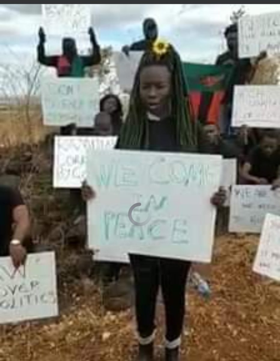 Zambian Youths protest from the Bush in fear of being arrested. This was after denial of protest permit.

facebook.com/20346231644053…

@SAYoF_SADC