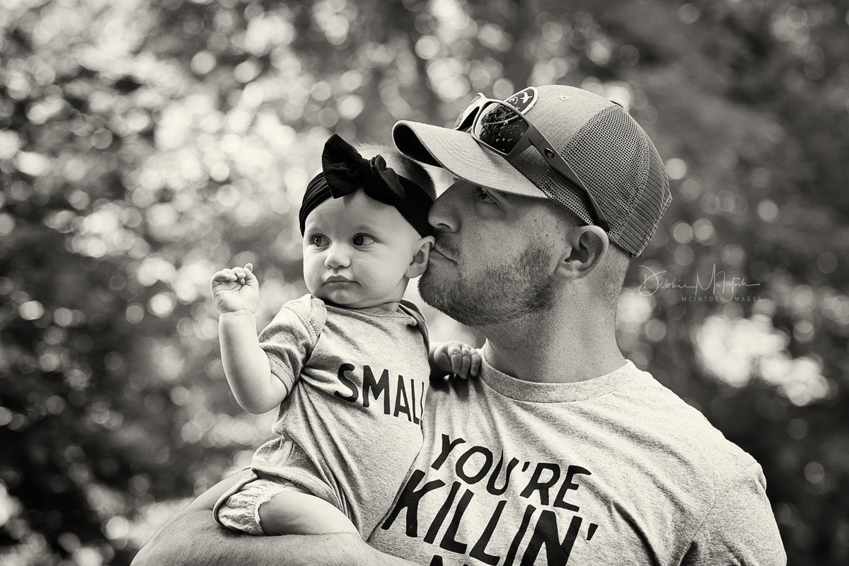 McIntoshImages's tweet image. You're Killin' Me Smalls!