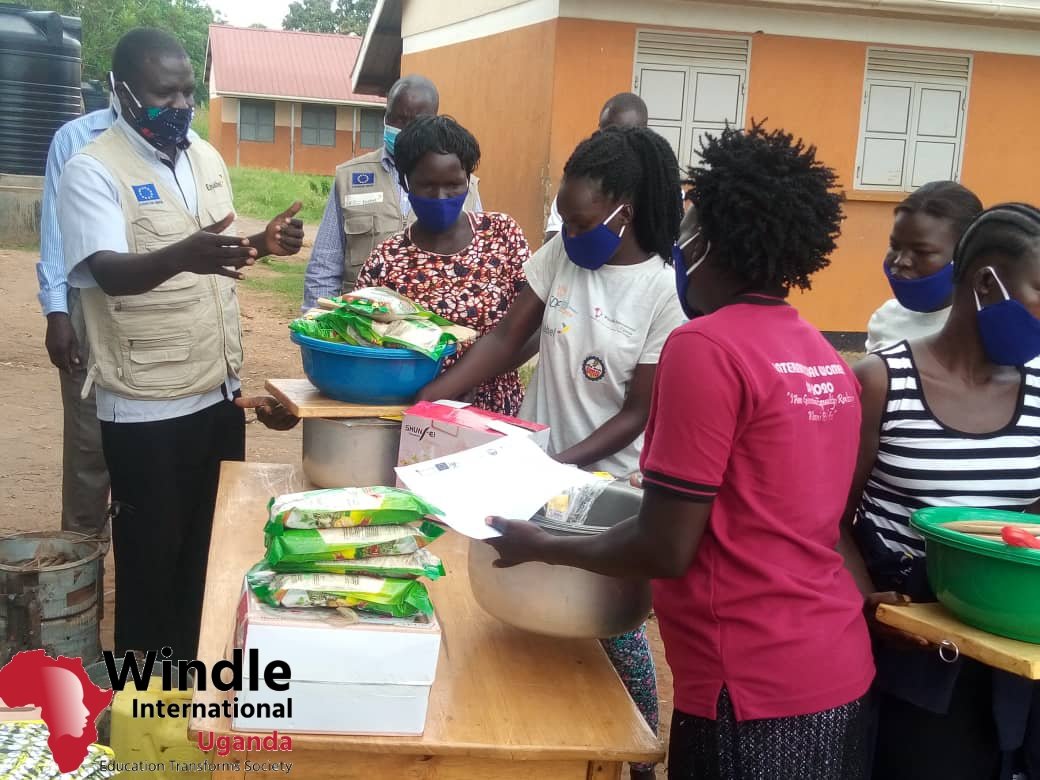 WindleUganda's tweet photo. @WindleUganda in partnership with @newsUMA &amp; @YWCA has today distributed start-up kits to 105 Vocational Skills graduates of the Market Oriented Skills Development for Refugees and Host Community Project in Adjumani with funding from #EU through @SDFUganda and @EnabelinUganda https://t.co/IEr47pDev8