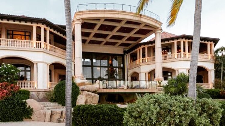 HeatherCarriga5's tweet photo. CASTILLO CARIBE
#Tuesday #Luxury #LifeGoals #Coffee #GoodMorning #IslandLife #Scuba #Caribbean #Cayman #CaymanIslands #LifeIsGood #CISIR #CaymanRealEstate #CaymanSothebysRealty #SothebysRealtor #HeatherCarrigan2019 https://t.co/EV0qkrBBpT