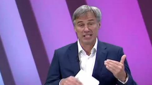 Bitkom-Präsident Achim Berg im Gespräch über das Momentum einer Krise, gesunden Pragmatismus und mehr Energie bei Netzausbau und Digitalisierung. "Arbeiten im Homeoffice hat viel besser
geklappt, als wir wahrscheinlich alle gedacht
haben." #DigitalX <a href="/Bitkom/">Bitkom</a>