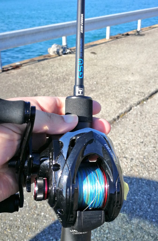 亜希 ロッドはジャッカルgsw C 68usl Sljもタイラバも余裕の初心者超オススメマルチロッド 青の差し色が最高 40超えの鯖やハタもok リールはシマノのbbハイギヤ スムーズでトラブルも少なく初心者に最適 ジグはメジャークラフトのライブベイト 食いが 亜希 ロッドはジャッカルgsw C 68usl Sljもタイラバも余裕の初心者超オススメマルチロッド 青の差し色が最高 40超えの鯖やハタもok リールはシマノのbbハイギヤ スムーズでトラブルも少なく初心者に最適 ジグはメジャークラフトのライブベイト 食いが