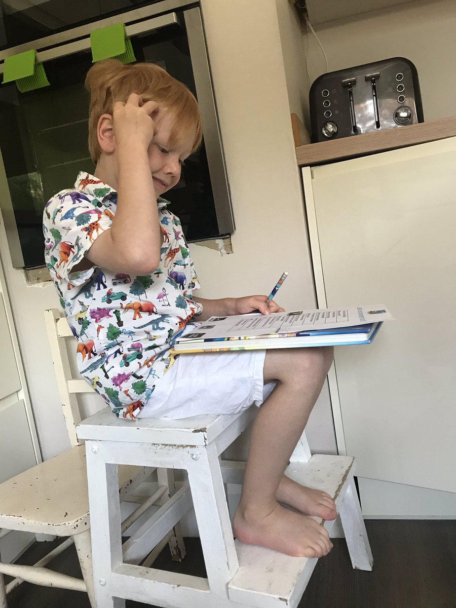 lucylucyrogers's tweet photo. @HBInfantSchool Orange day 2 of #MyActiveRaindow Completeing a book scavenger hunt designed by big bro @K_C_U @kentschoolgames https://t.co/PqXQTORDK6