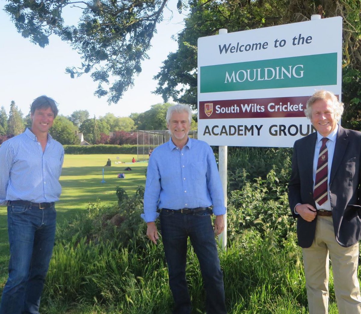 Proud to sponsor @south_wilts_cc for the 9th consecutive year. Hopefully we’ll see some cricket soon?! 

#salisbury #salisburycricketclub #cricket #socialdistancing2020 #rmouldingandco #wiltshire #wiltshirecricket #southernleaguecricket