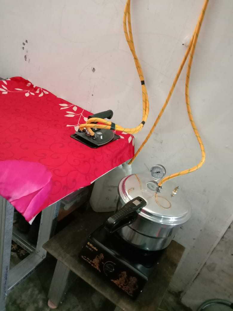 Bwan38's tweet photo. Ready seterika uap presto 12 liter dan 8 liter. Untuk vusaha laundry dan rumahan. https://t.co/ZUUJDYx7YG