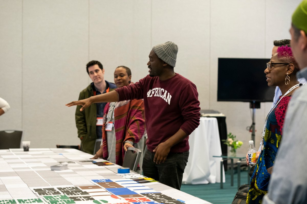 CommEdgeCollab's tweet photo. Bryan C. Lee Jr. on #Race, #Architecture and #DesignJustice. #BLM #PaperMonuments .@BCLeeJr .@colloqate .@NOMArchitects https://t.co/wY3JeDnEiz https://t.co/nfKOJnUMyt
