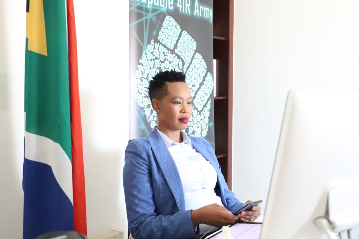 “As we look into upgrading digital infrastructure. We should also check who the producers of fiber are. When licensing the spectrum, we also need to ensure that we devise a plan of ensuring that participants of the eco-system are South Africans.” - @Stellarated #SIDSSA2020