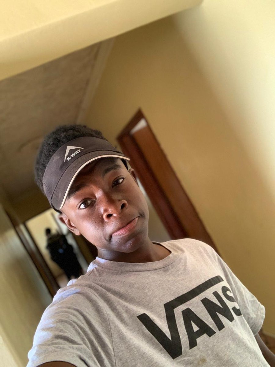 SmallPr29756577's tweet photo. Young king👑

#WeGoodTogether https://t.co/A6fSLofH4R