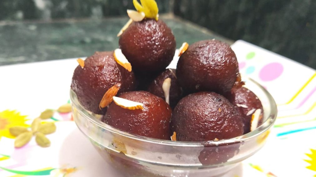 Food series tweet media