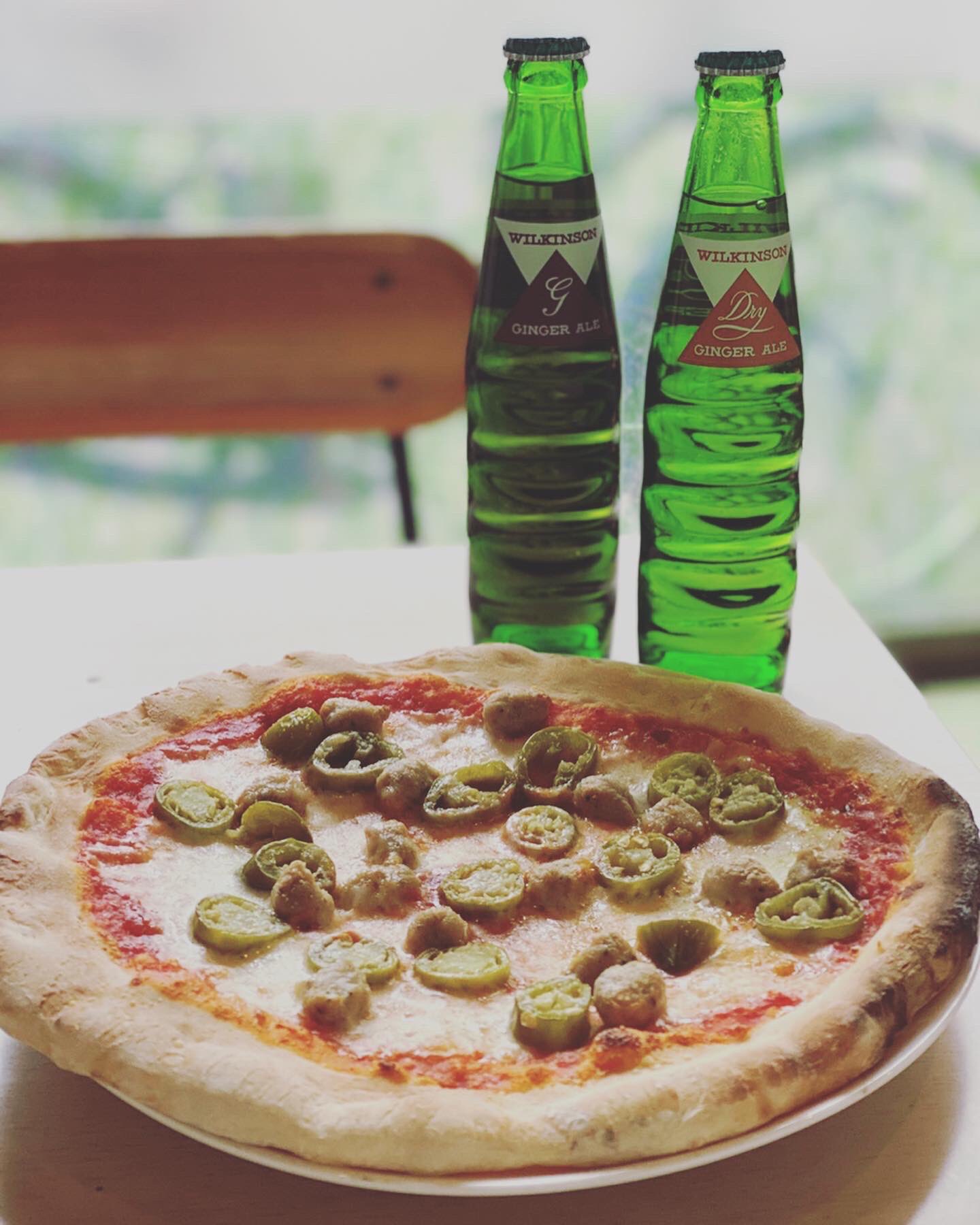 トラットリアみのり 東京王子 On Twitter こんばんは Trattoria Minoriです ハーブソーセージとハラペーニョのピッツァ 夏にピッタリのピリ辛ピッツァはいかがですか その他にもいくつかメニューがございます お店でお待ちしてます 新メニューで使うイワシを