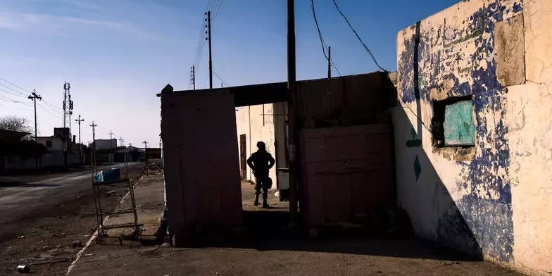 Il ajoute : « On a ouvert toutes les prisons, celle de Badouch et celle de l’antiterrorisme, mais dire que tous les prisonniers nous ont rejoints est faux. Certains oui, mais pas tous ».