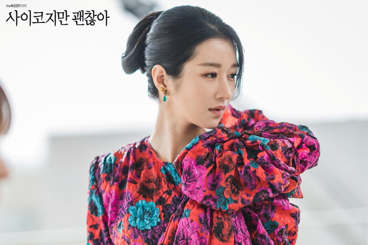kmommaquotes's tweet photo. Why so pretty? 🥺😍✨ #SeoYeji #ItsOkayToNotBeOkay https://t.co/SqIAoYRARz