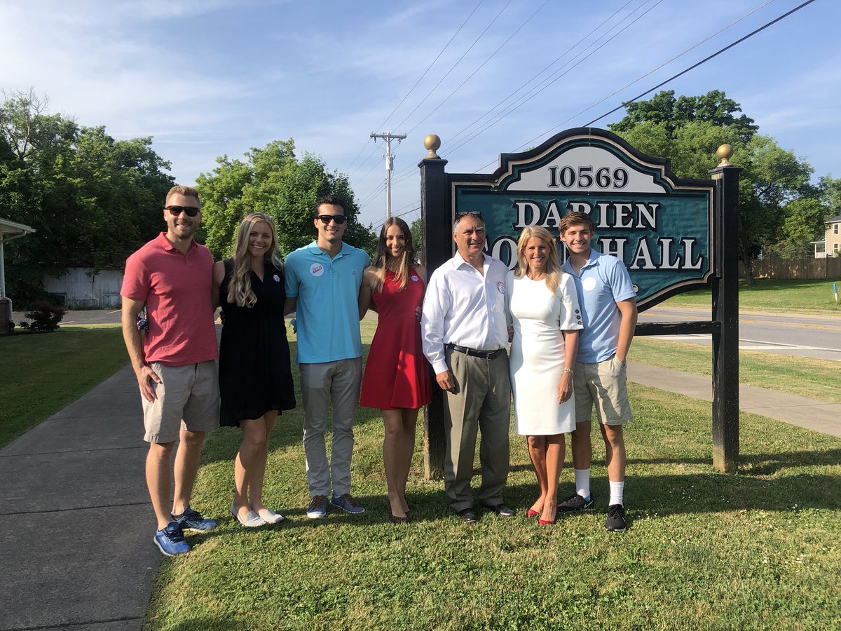 Beth Parlato tweet media