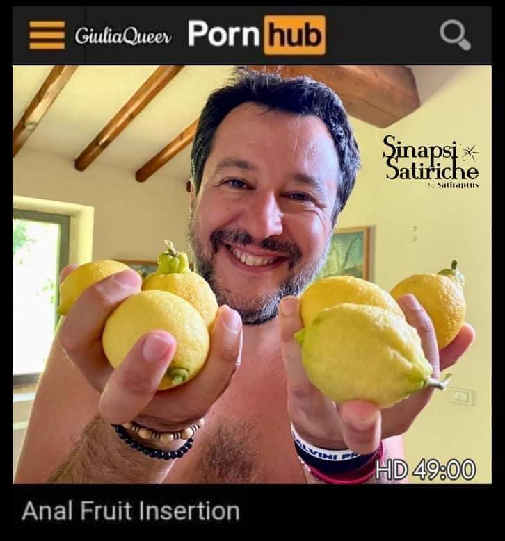 Satiraptus's tweet photo. #Salvini #limoni #pornhub #49milioni

#GiuliaQueer https://t.co/8a0J73MrKP