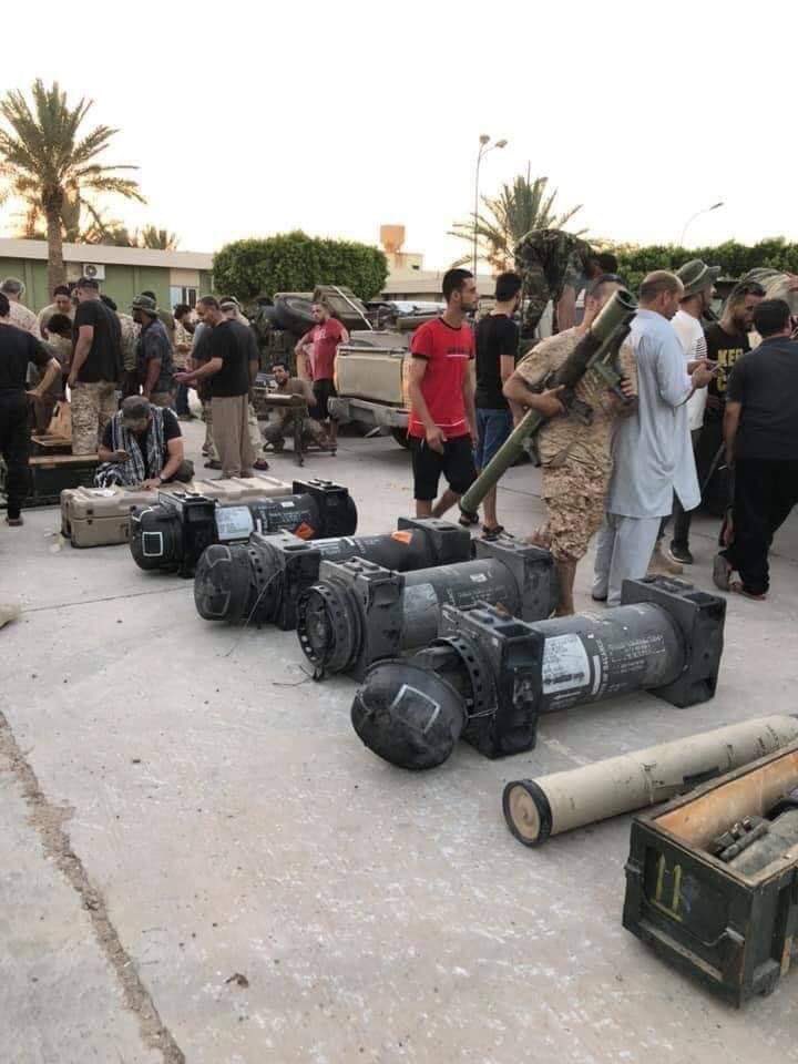 TT18526221's tweet photo. @steve_hanke @RTErdogan #France, a foreign ally of warlord Haftar, says #Turkey’s intervention in #Libya is “unacceptable”, adding “it must end”. Photo: US Javelin missiles supplied by France to warlord Haftar https://t.co/kGyp8rWpJb