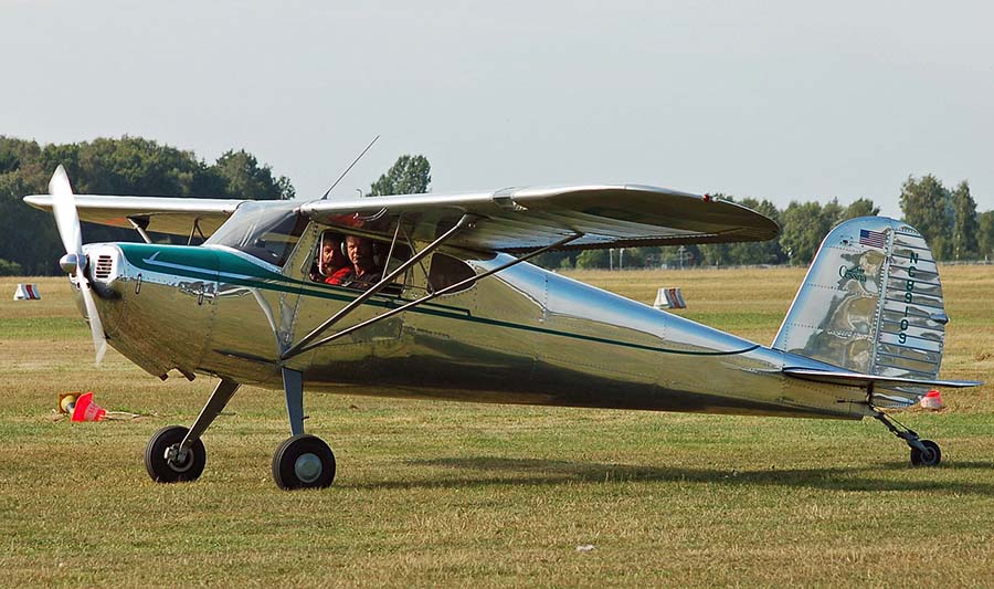 FlyttAgency's tweet photo. #FlyttStory : Le 28 juin 1940;
Le Cessna 140 réalise son tout premier #vol. Conçu de manière spartiate, il connut un grand succès et il est toujours en service !
#Histoire #Culture #Travel #Tourisme #Aviation #Avion #Vol #PremiereFois #PremierVol https://t.co/sskNQ2Wizx