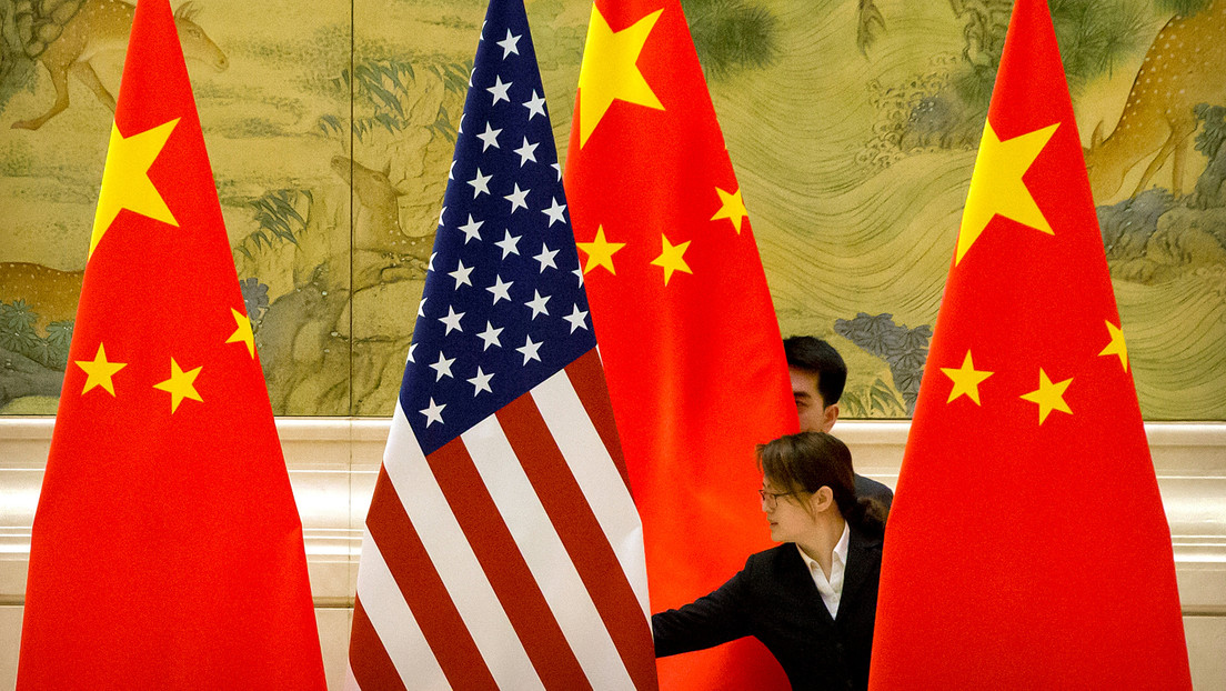 monagas_GNB51's tweet photo. China amenaza a EE.UU. con una "respuesta apropiada" por las restricciones contra sus medios de comunicación.

La declaración se produce un día después de que Washington anunciara la designación de varios medios chinos como misiones extranjeras.

➡️ https://t.co/a5XySSbxPc https://t.co/FwbAA4o0dl