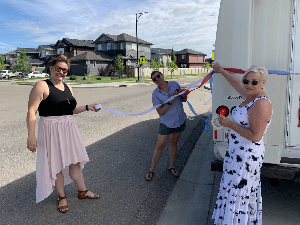 Lois E. Hole School tweet media