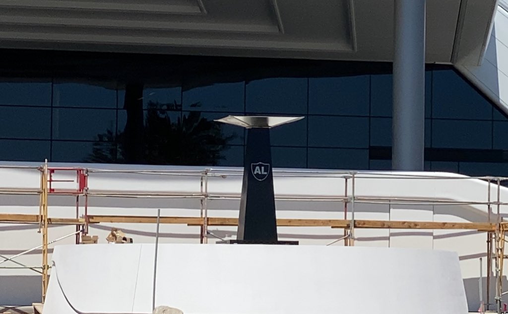 Mick Akers tweet media