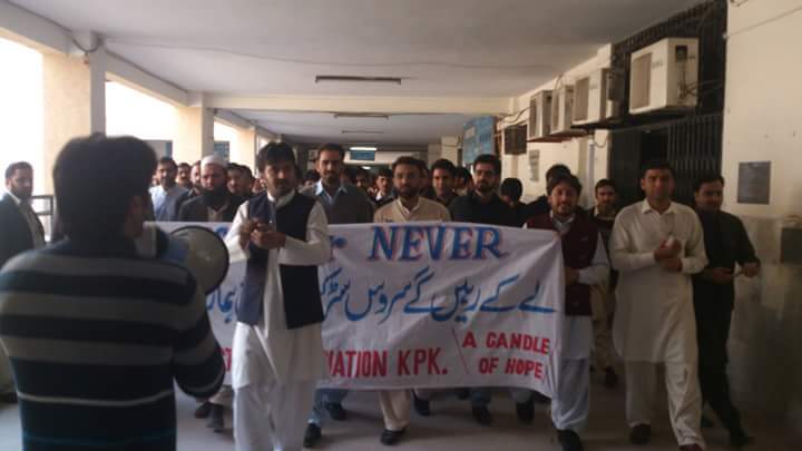 ydakp_official's tweet image. And the legacy still continued.....

GLIMPSES FROM THE PAST ....  

*Struggle for #Service_Structure.  

*Better to #Serve than to #Rule. 

#YDA_LEGACY
#RESISTANCE
#DOCTOR_DIGNITY