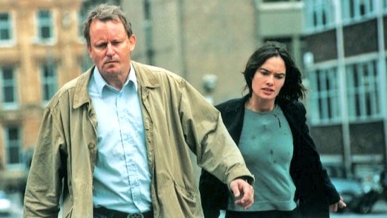 "Lena Headey has the unique quality of producing true lives in front of the camera. She is very talented and there is no vanity in her. The lack of vanity is fantastic when it comes from such a beautiful girl. "Stellan Skarsgard(Co-star, Aberdeen, 2000)