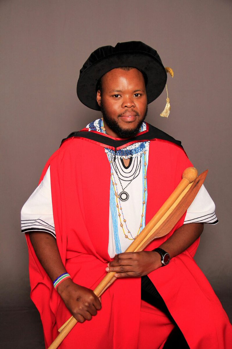 9. In 2017, Dr. Hleze Kunju of Rhodes University published the first PhD to be written in isiXhosa It is based on his research on the language & culture of the Xhosa people of Zimbabwe : siXhosa ultimo lwabantu abangesonininzi eZimbabwe: Ukuphila nokulondolozwa kwaso.
