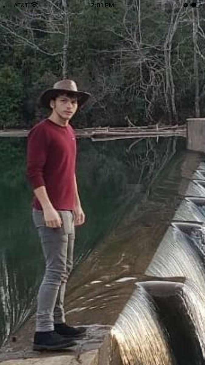 CVAgainstFash's tweet image. Meet Damien Russell of San Diego, the “Commander” of the American Coalition Party, a wannabe fascist political party.