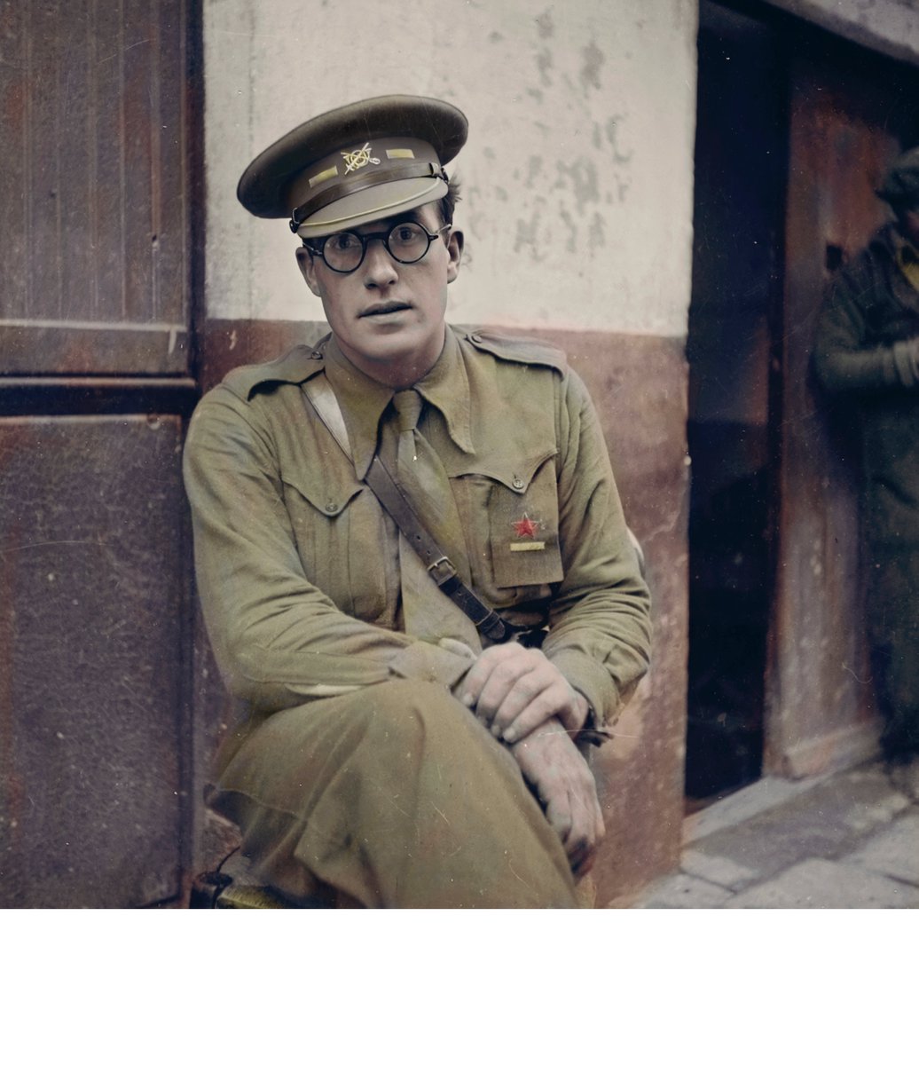 Robert Hale Merriman (1908-1938) profesor y economista estadounidense de la Universidad de California. Fue comandante del Batallón Lincoln de la XV Brigada Internacional y llegó a ser Jefe de Estado Mayor. Con 29 años murió en combate en Gandesa (Tarragona) el 2 abril 1938.