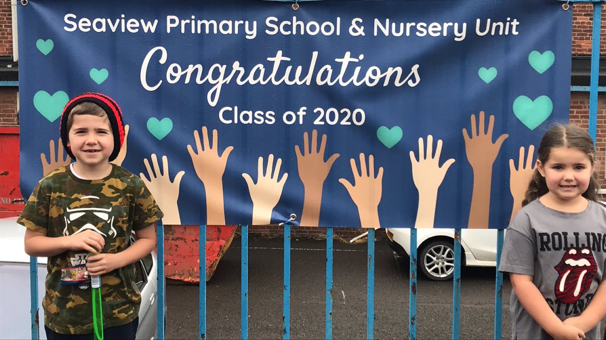 lucy86xx's tweet photo. #everythingwillbealright #class2020 @seaviewps https://t.co/9qXiBCdW1L