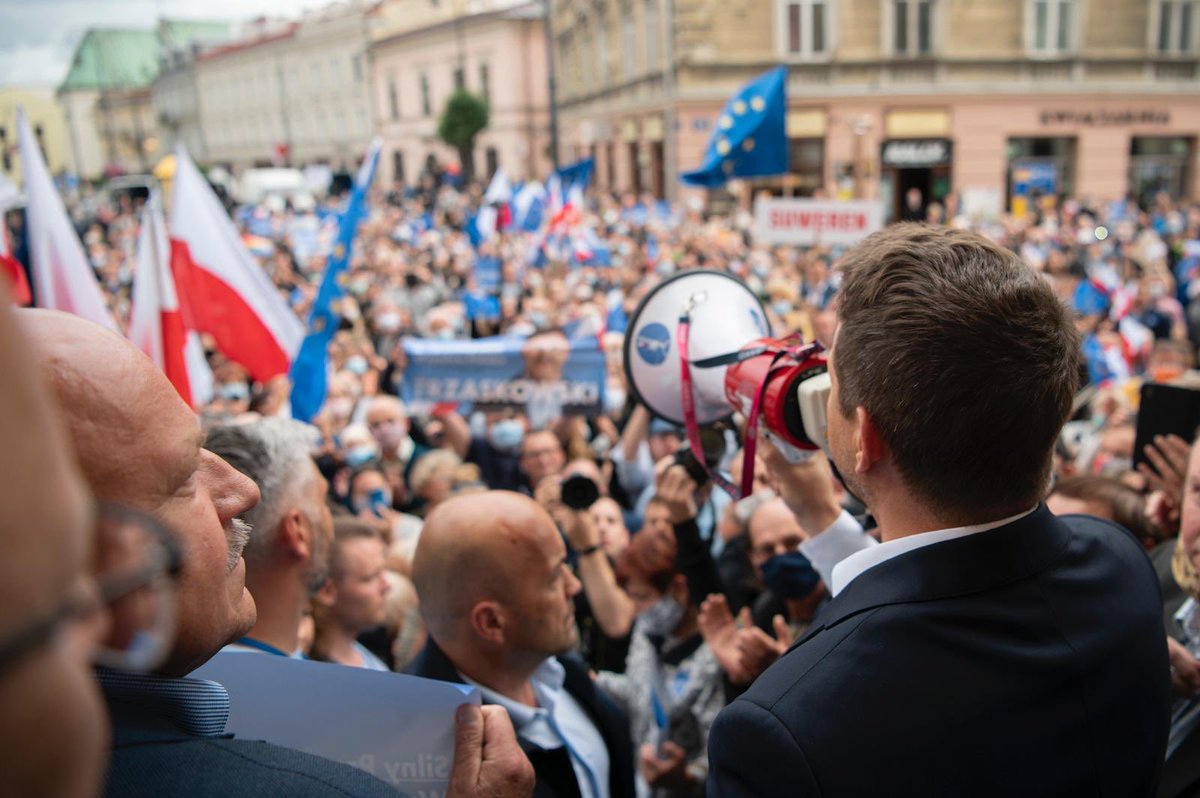 Rafał Trzaskowski tweet media